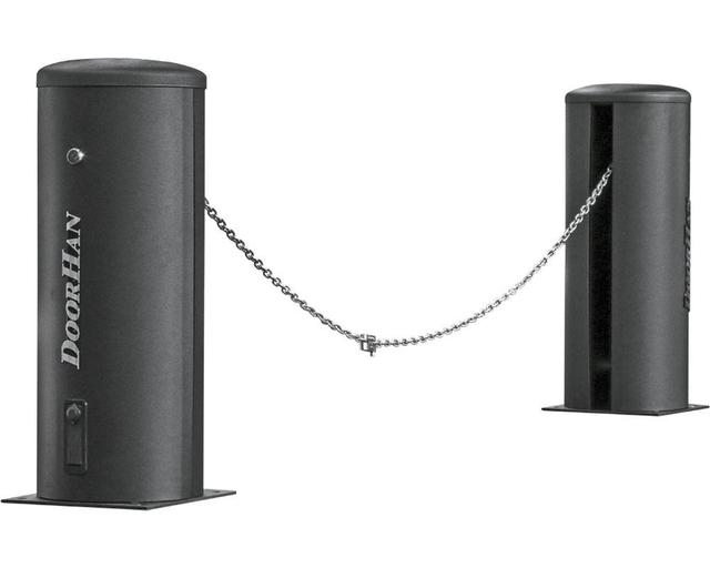 Комплект цепного шлагбаума Chain-barrier7-base. В составе: Шлагбаум цепной Chain-barrier(Slave)-PRO, Шлагбаум цепной Chain-barrier(Master)-PRO, Цепь 7.5 метров для Chain-barrier (DOORHAN).
